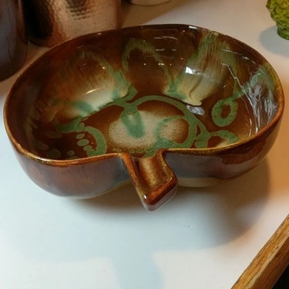 Vintage Dryden Pottery Apple Dish - Picture 4 of 8